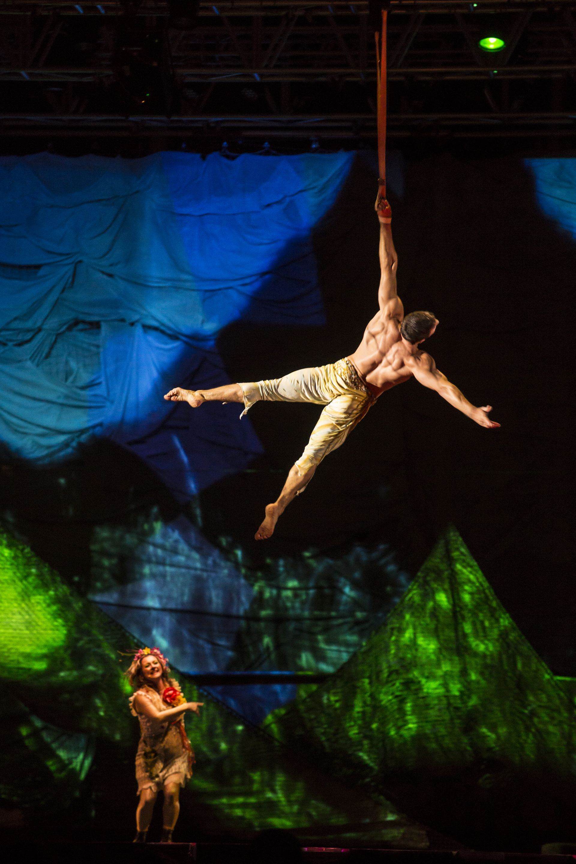 Scalada by Cirque du Soleil 2013: Acrobàcies aèries