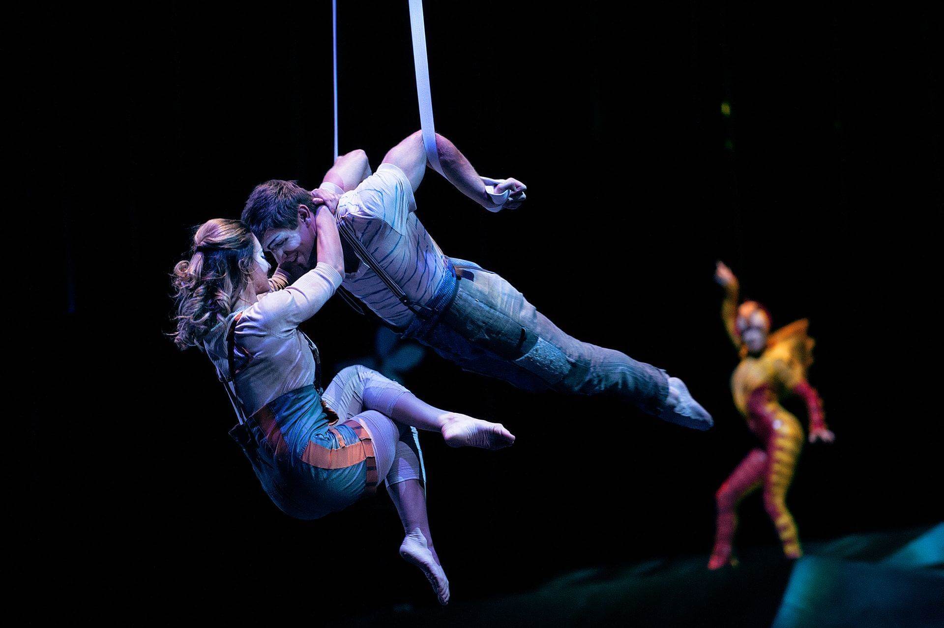 Scalada - Mater Natura by Cirque du Soleil 2014: Aerial acrobatic duet