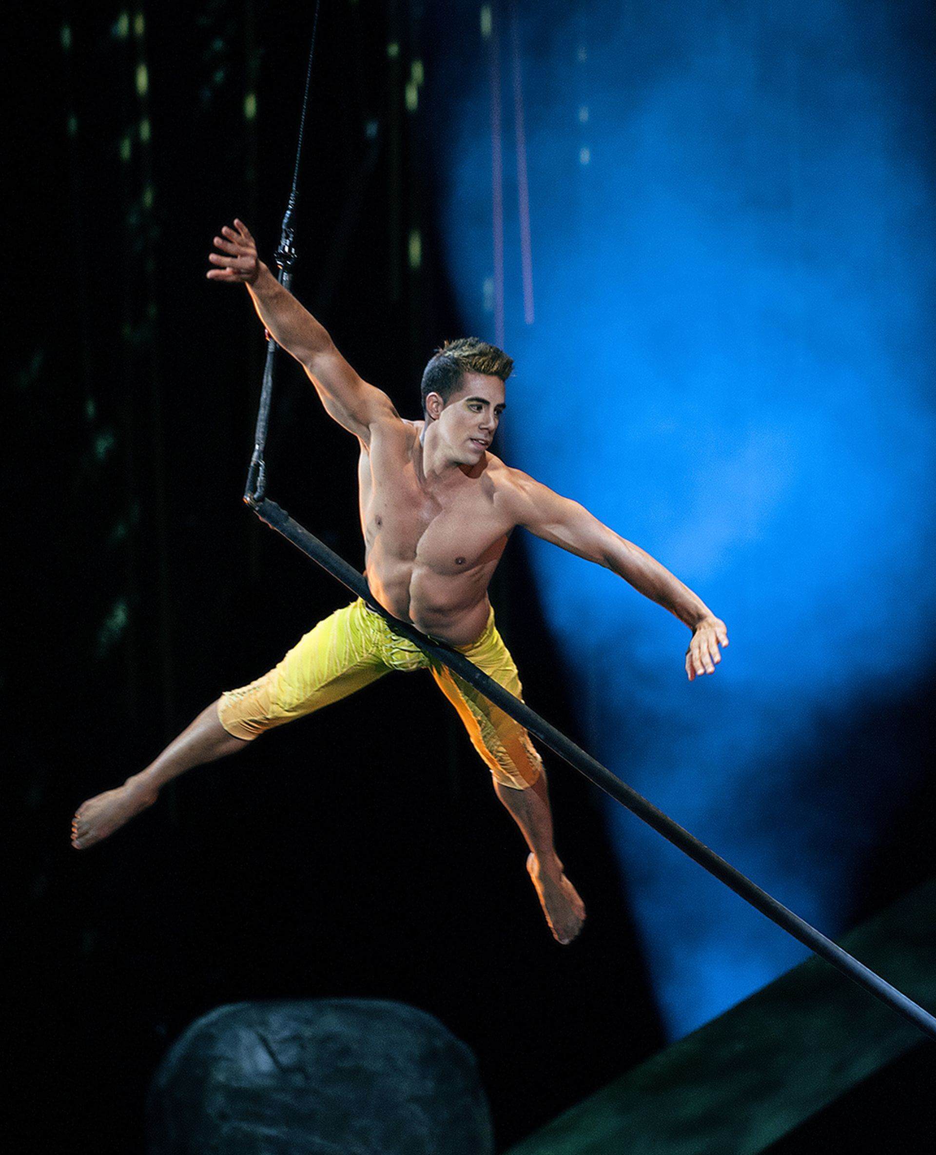 Scalada - Mater Natura by Cirque du Soleil 2014: Equilibrios